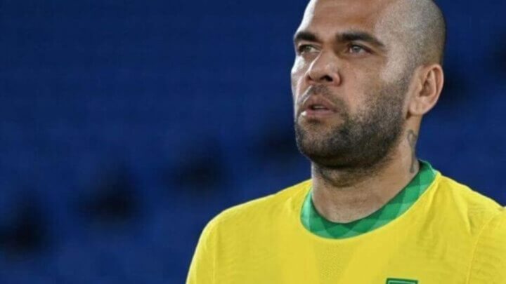 Daniel Alves cria nova empresa após deixar a prisão (Foto: Lucas Figueiredo, CBF)