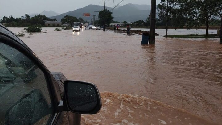População precisou ser evacuada.