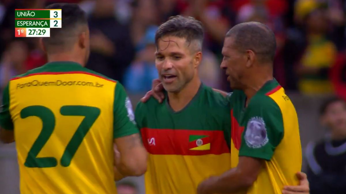 Diego Ribas vira par ao União (Foto: TV Globo, reprodução)