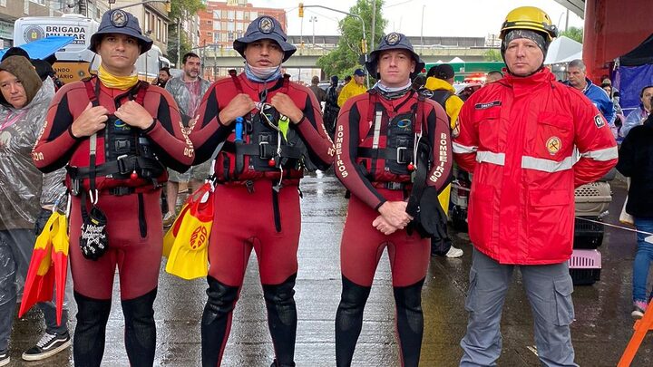 Equipe de voluntários de Joinville presente no Rio Grande do Sul (Foto: Divulgação)