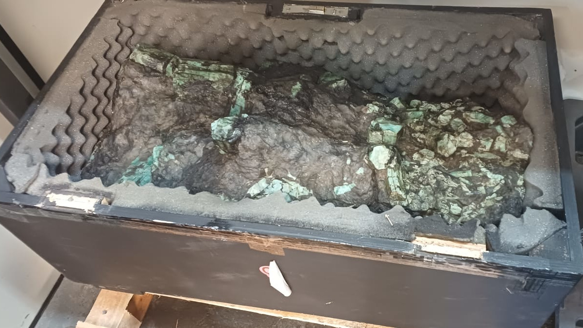 Leilão da Receita tem pedra preciosa com lance a partir de R$ 115 milhões