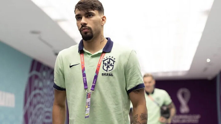 Lucas Paquetá vai ao Maracanã torcer pelo Flamengo enquanto aguarda decisão da CBF (1)