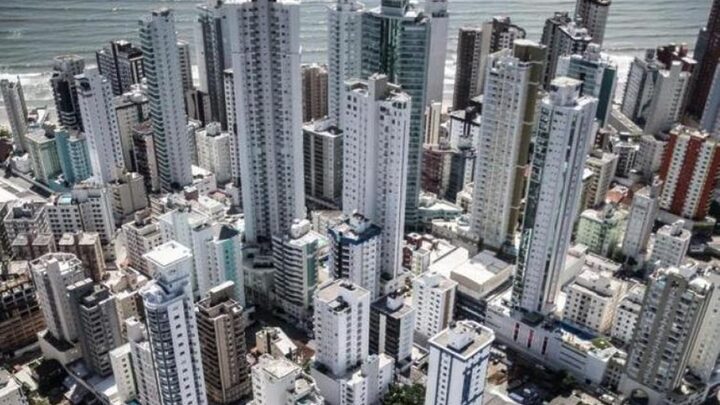 MERCADO IMOBILIÁRIO SC