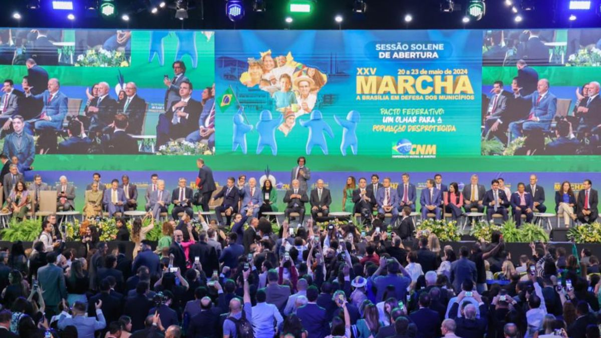 Marcha dos Prefeitos começou nesta terça-feira (21), em Brasília (Foto: Marina Ramos / Câmara dos Deputados)