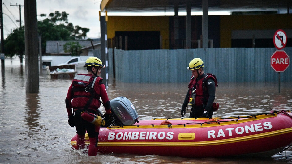 SC envia mais bombeiros ao Rio Grande do Sul