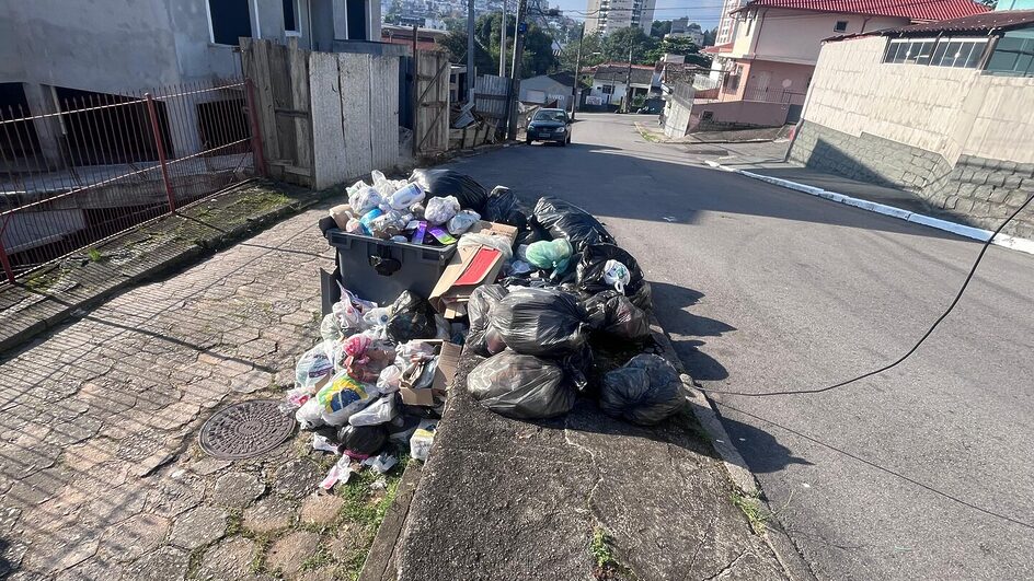 Rua Desembargador Gil Costa - Estreito.