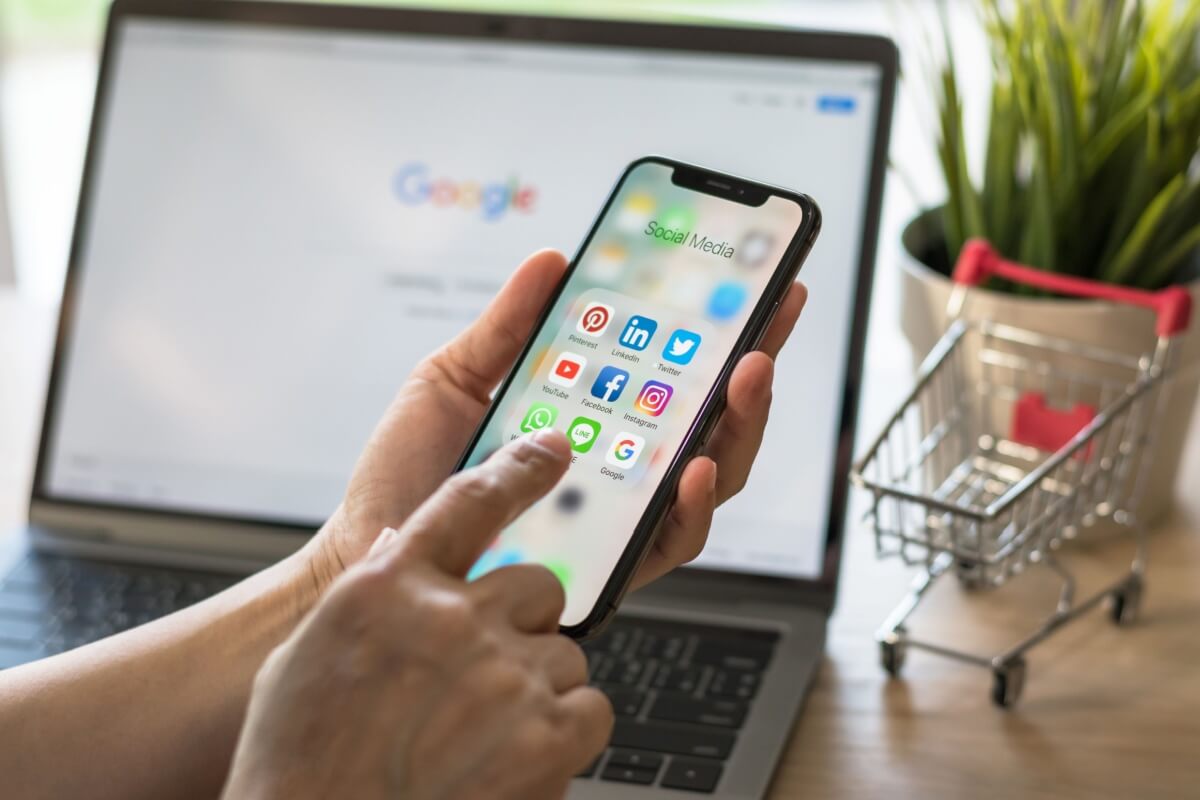 Um planejamento bem executado é a chave para o sucesso nas vendas de Dia das Mães nas redes sociais (Imagem: Chinnapong | Shutterstock)