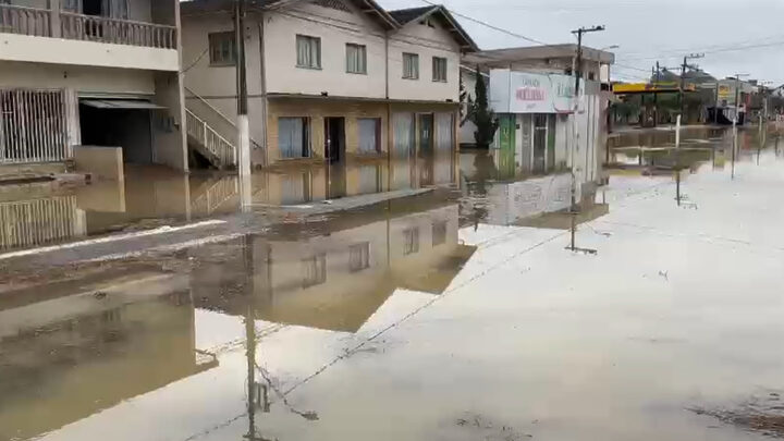 enchente Rio do Oeste