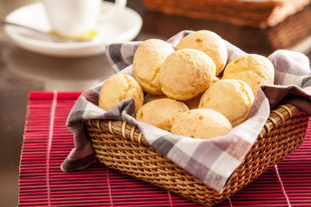 P&atilde;o de queijo (Imagem: Beto Chagas | Shutterstock)