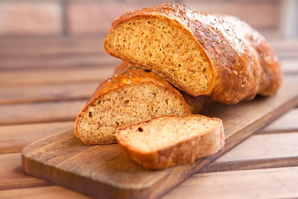 Pão de amendoim integral (Imagem: Petrovich Nataliya | Shutterstock)