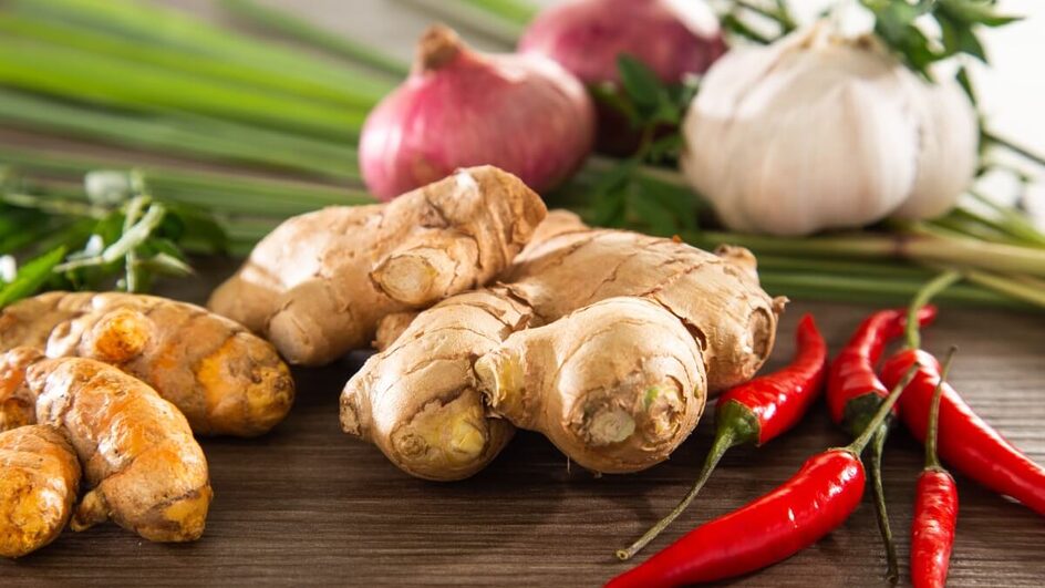 Alimentos termogênicos oferecem benefícios ao corpo que passam, muitas vezes, despercebidos (Imagem: Bored Photography | Shutterstock)