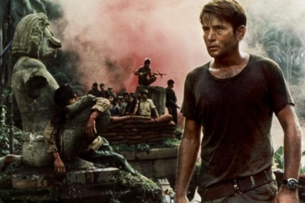 “Apocalypse Now” discute o impacto psicológico da violência da Guerra do Vietnã sobre oficiais, soldados e população (Imagem: Reprodução digital | United Artists e Omni Zoetrope)