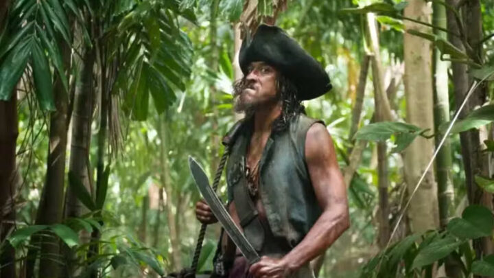 Ator que participou de “Piratas do Caribe” morre aos 49 anos após ser atacado por tubarão
