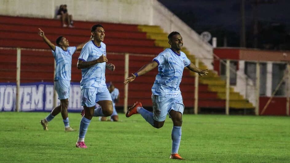 Barra vence o Hercílio Luz na Série D (Foto: @leohubbe, Barra)
