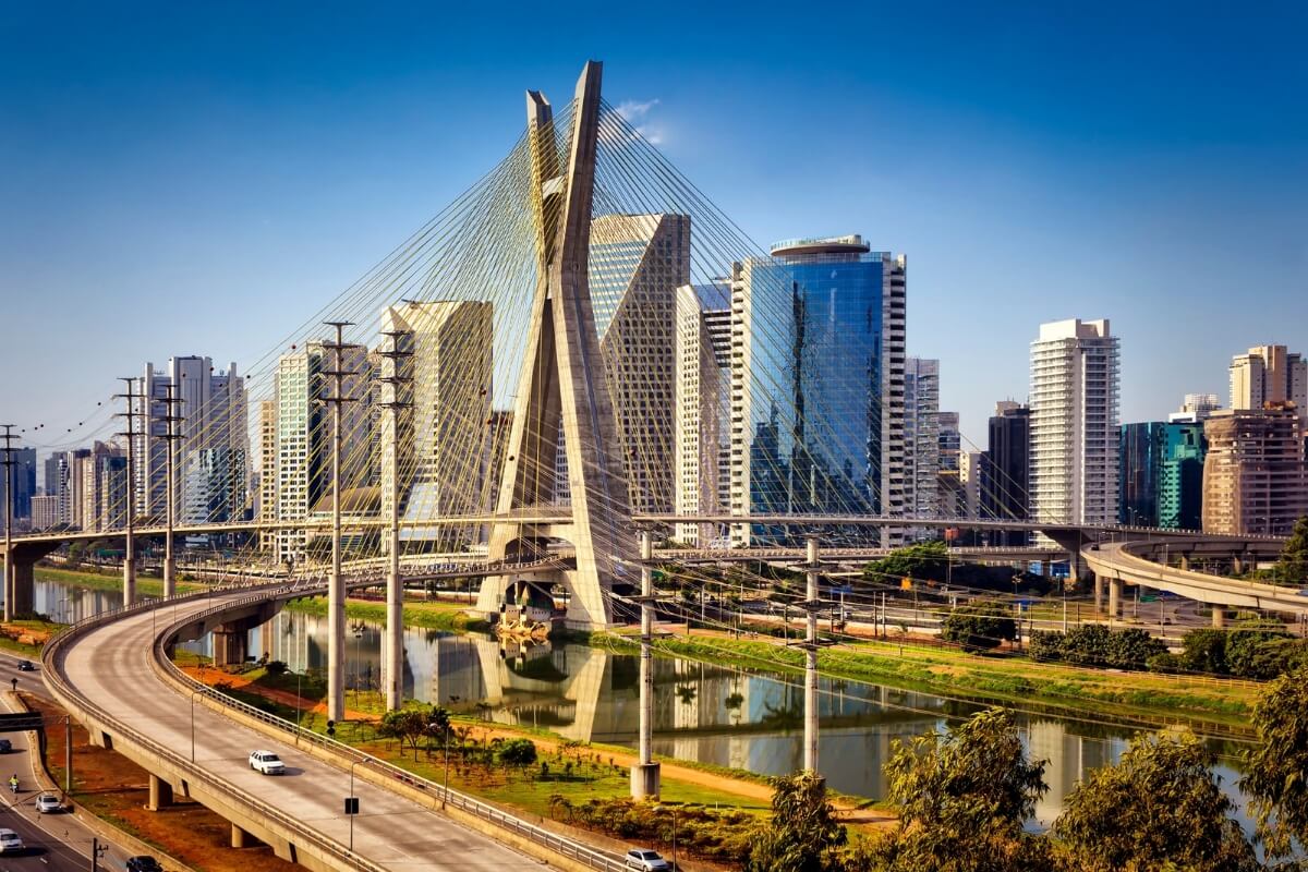 A cidade de São Paulo é repleta de atrações culturais para aprender sobre diversas áreas (Imagem: Vety Maria | Shutterstock)