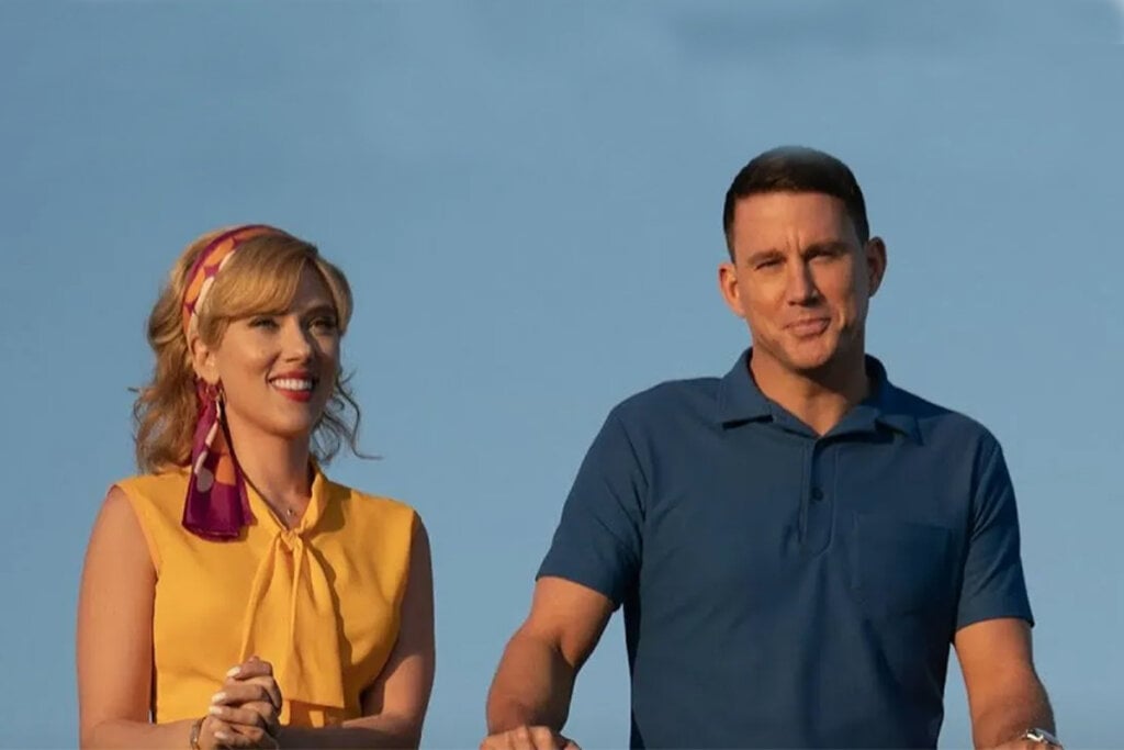 “Como Vender a Lua” acompanha uma especialista em marketing que é desafiada a encenar um pouso na Lua para inspirar a nação (Imagem: Reprodução Digital | Columbia Pictures)