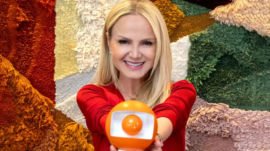 Eliana oficializa contrato com a Globo Realizada e feliz