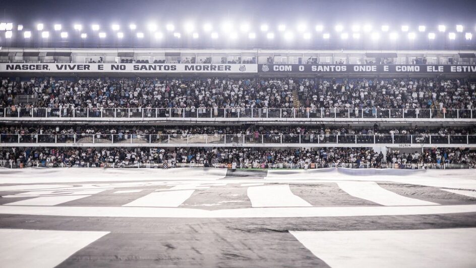 Estádio Vila Belmiro será palco de Santos x Chapecoense (Foto: Santos, X, Reprodução)