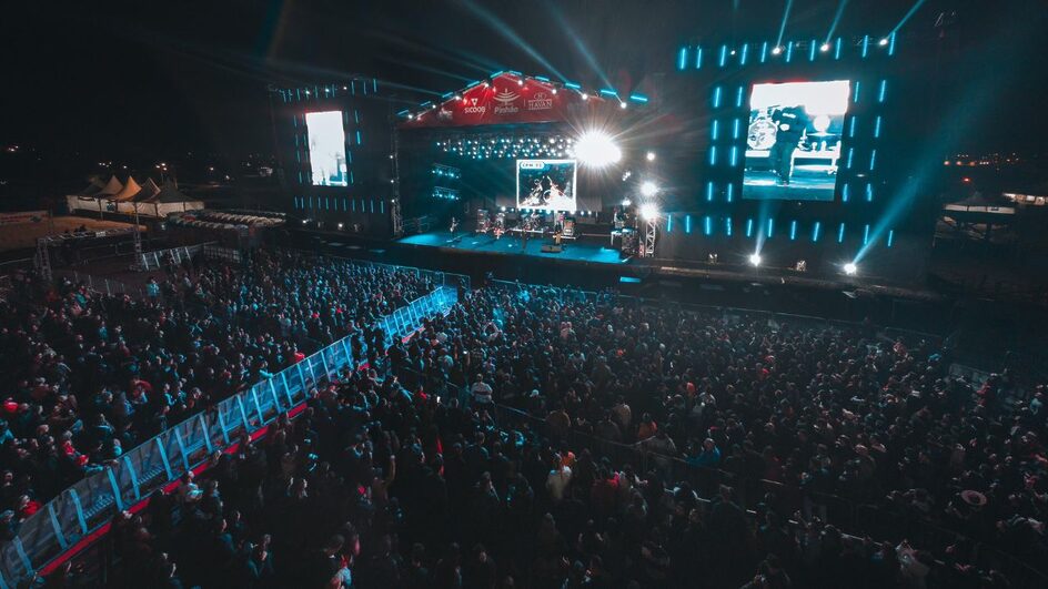 Festa do Pinhão fecha último dia de evento com shows de rock