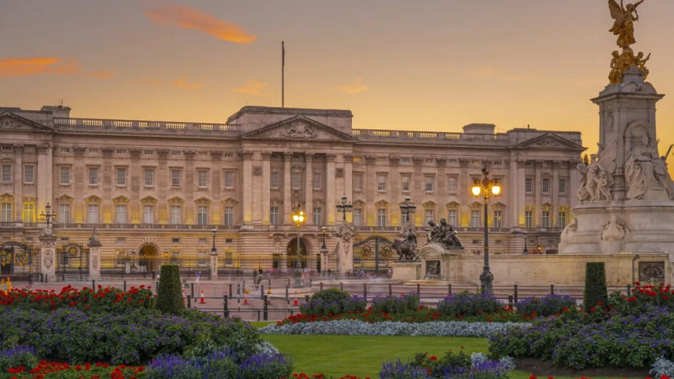 Funcionários revelam detalhes dos bastidores de como é trabalhar no Palácio de Buckingham