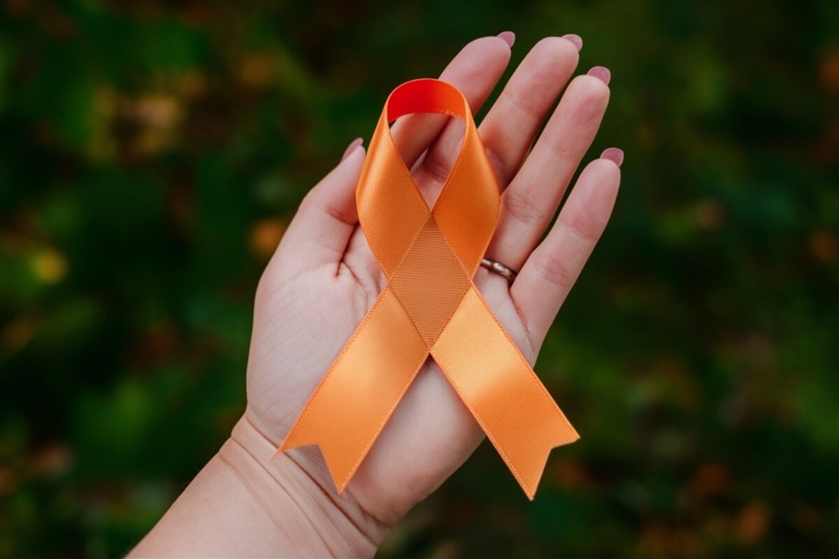 Junho Laranja faz alerta contra a leucemia (Imagem: Jack7_7 | Shutterstock)