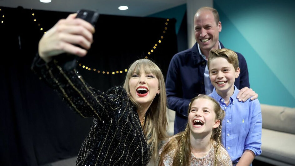Príncipe William celebra aniversário ao lado dos filhos em show da Taylor Swift