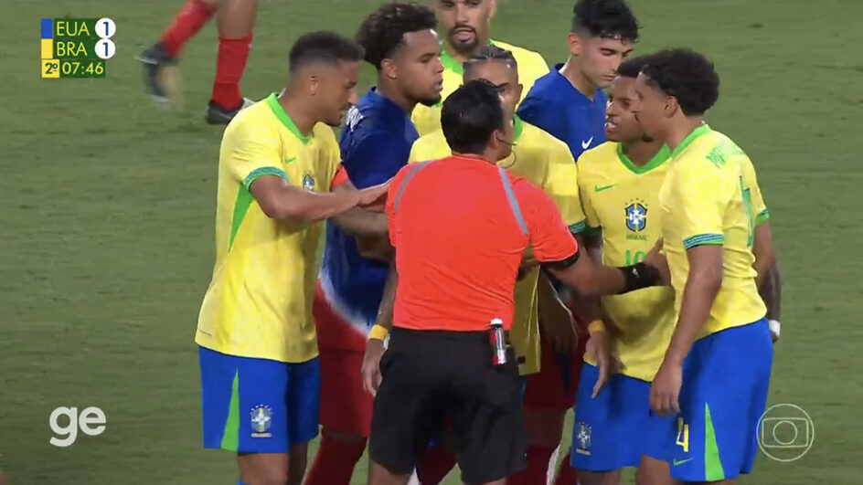 Seleção Brasileira não teve boa atuação contra os Estados Unidos, no último amisto antes da Copa América (Foto: reprodução, TV Globo)