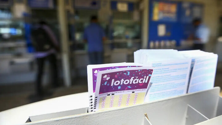 Sortudos de SC levam parte do prêmio milionário da Lotofácil