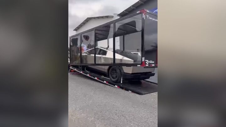 Por que carro Tesla Cybertruck está em oficina de SC antes de ir para São Paulo