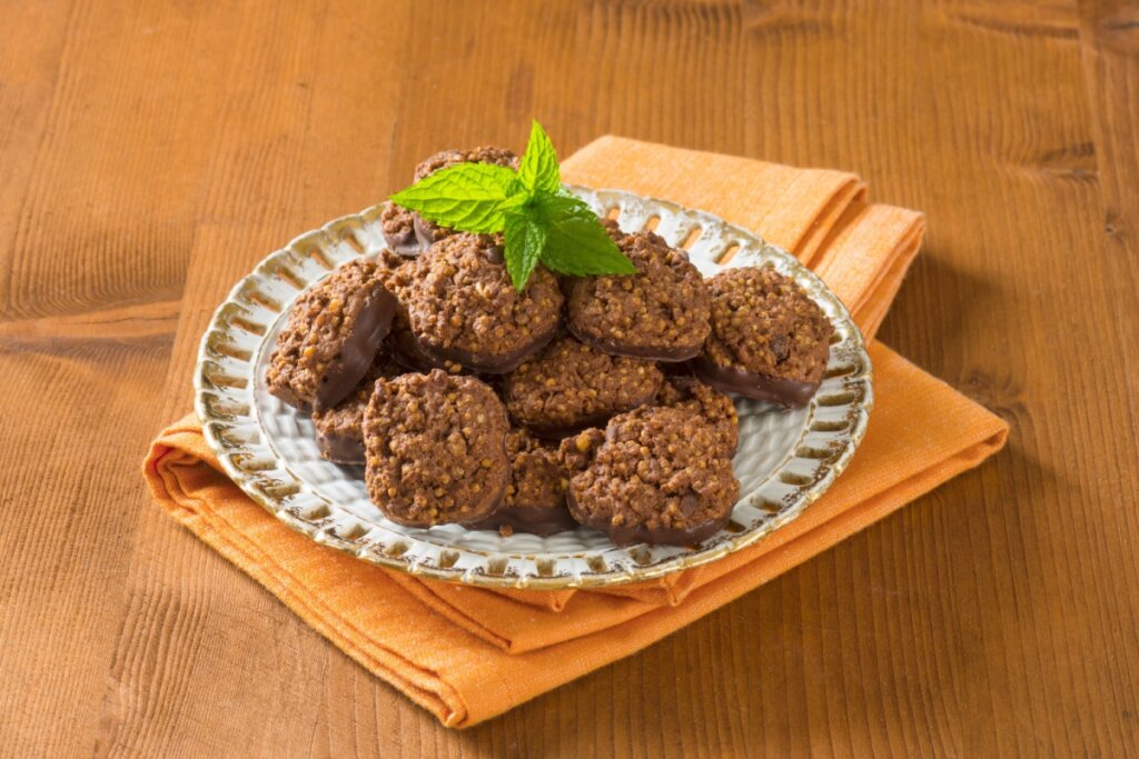 Cookies de quinoa com chocolate (Imagem: Vicktor1 | Shutterstock)