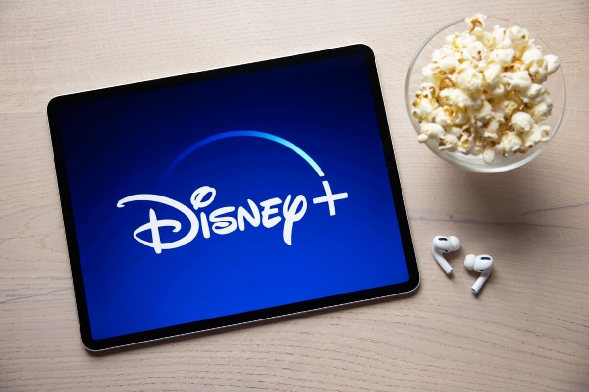 Julho chega com grandes lançamentos no Disney+ (Imagem: Kaspars Grinvalds | Shutterstock)