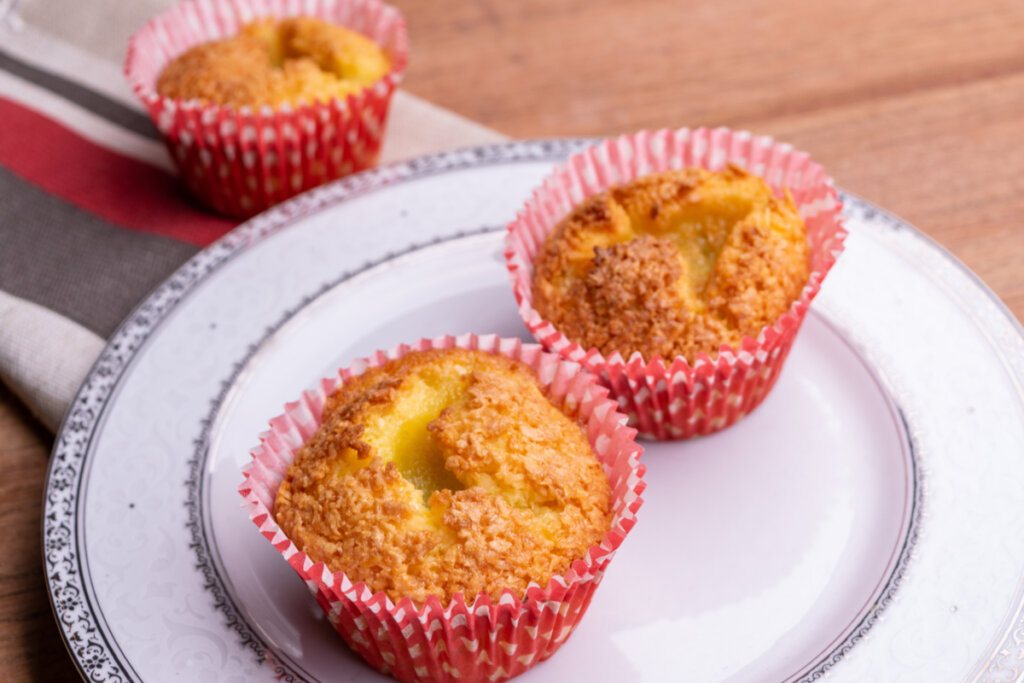 Queijadinha de baixo carboidrato (Imagem: RcriStudio | Shutterstock)