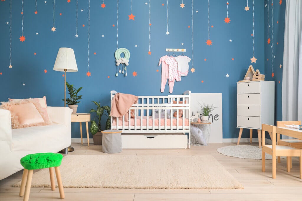 O ideal é escolher uma paleta de cor que permita usar mais tons em outros elementos decorativos (Imagem: Pixel-Shot| Shutterstock)