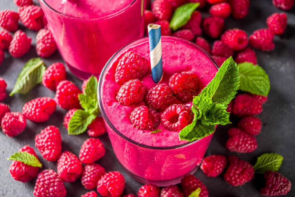 Suco antioxidante (Imagem: Rimma Bondarenko | Shutterstock)