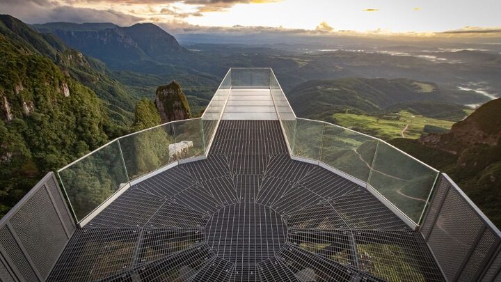 Altos da Serra do Corvo Branco é opção de turismo sustentável na Serra catarinense.