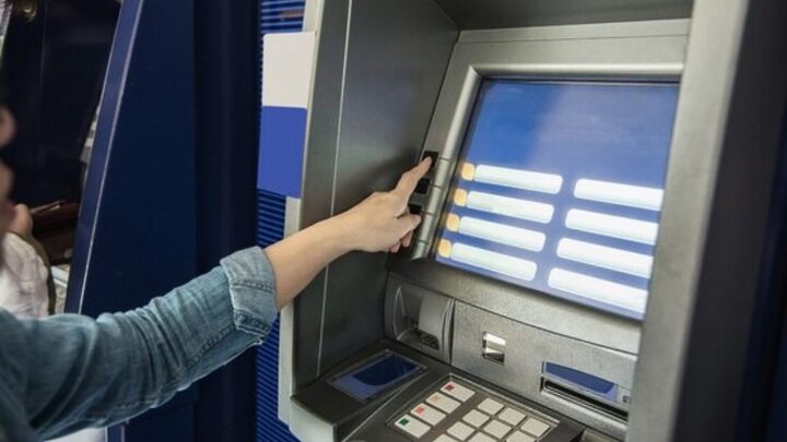 Bancária condenada em ação civil pública por improbidade administrativa. A mulher atuava como gerente de relacionamento do Banco do Brasil.