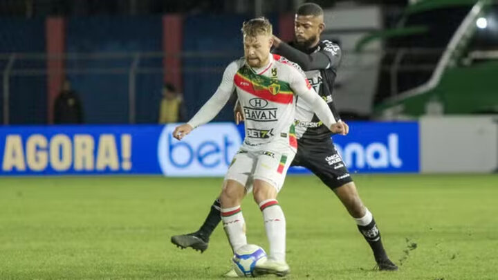 Brusque e Ponte Preta ficam no empate sem gols na Série B (1)