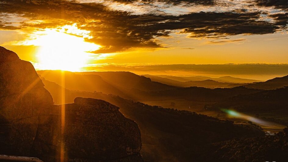Conheça o Morro do Campestre, famoso por seu pôr do sol na Serra catarinense