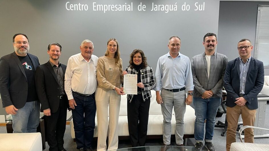 Jaraguá do Sul recebe visita de Vice-Governadora de SC