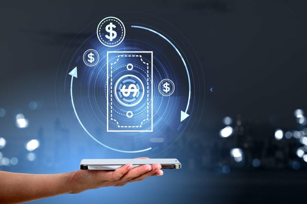 Utilizar a restitui&ccedil;&atilde;o do Imposto de Renda para iniciar um fundo de imprevistos &eacute; fundamental para deixar a cabe&ccedil;a tranquila (Imagem: ImageFlow | Shutterstock)