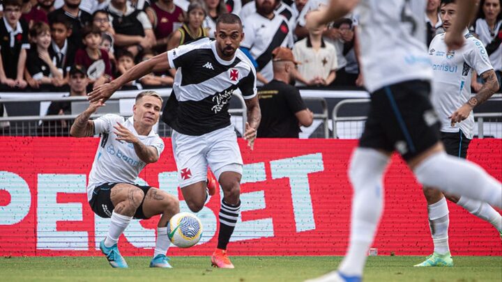 Grêmio e Vasco pela Série A (Foto: Leandro Amorim, Vasco)