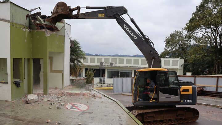 Hospital Jaraguá inicia reforma visando dobrar o atendimento do Pronto Atendimento Infantil (1)