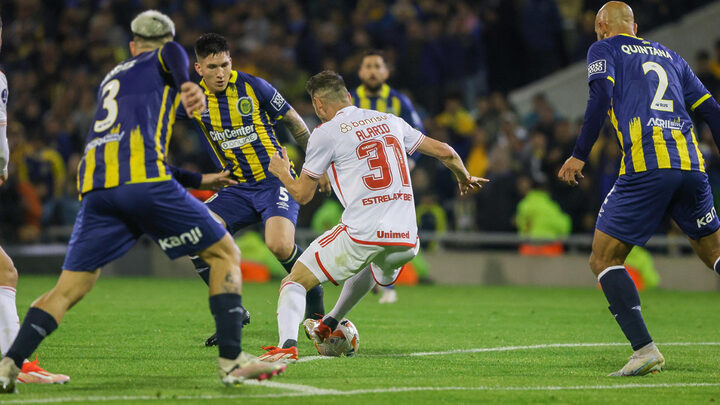Inter precisa vencer para não ser eliminado (Foto: Ricardo Duarte, Divulgação, S.C Internacional)