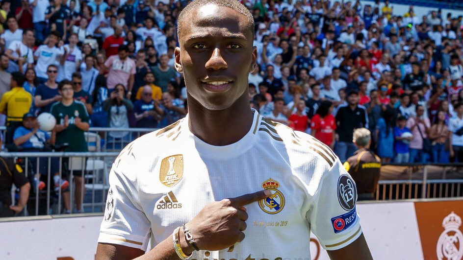 Real Madrid tenta renovar com jogador queridinho de Ancelotti