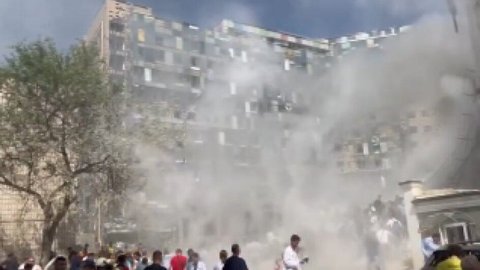 Rússia ataca Ucrânia e deixa 23 mortos; hospital infantil é atingido