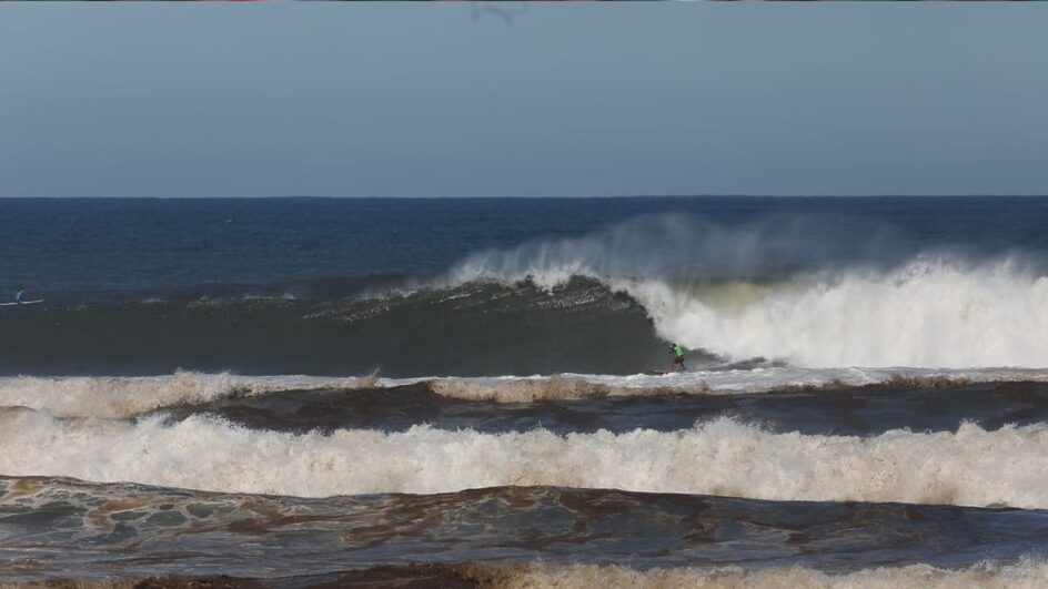 Semifinal do Campeonato Brasileiro de Ondas Grandes (Foto: (Foto: Lucas Amorelli, NSC Total)