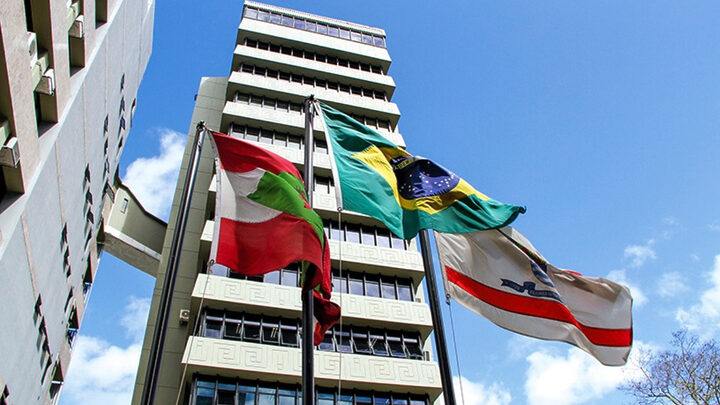 Trabalhadora de SC assediada por supervisor desde os 17 anos deve receber indenização de R$ 100 mil