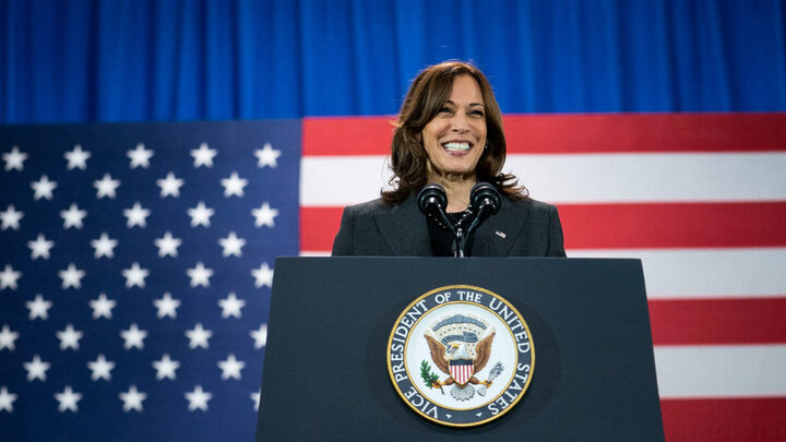Kamala Harris faz primeiro discurso após Biden desistir da candidatura: "Legado incomparável"