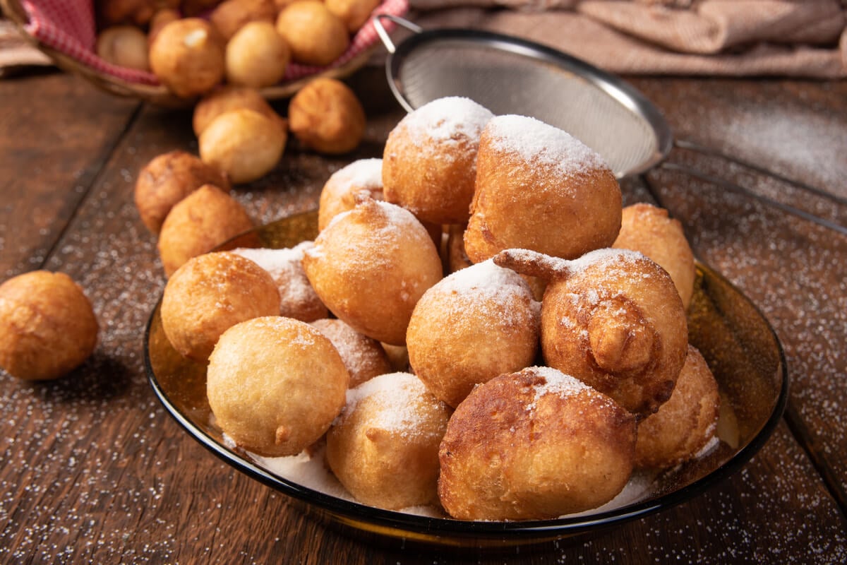 Bolinho de chuva de banana (Imagem: user9858360 |
Shutterstock)