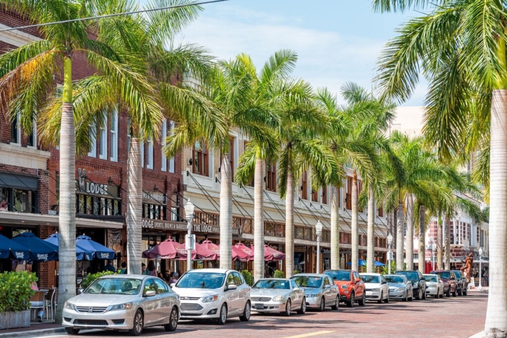 O centro de Fort Myers é famoso pelas suas características arquitetônicas (Imagem: Kristi Blokhin | Shutterstock)